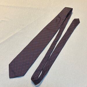 Italian Silk Tie Elegant Burgundy and Navy Men's